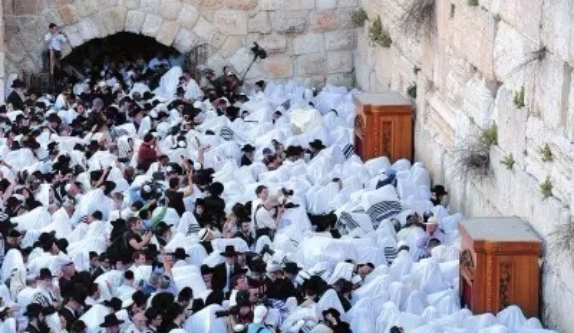 犹太人为什么要大张旗鼓的过逾越节（Passover）？(图2)